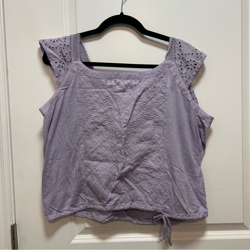 Wit & Wisdom Lavender Eyelet Cold-Shoulder Tank with Drawstring